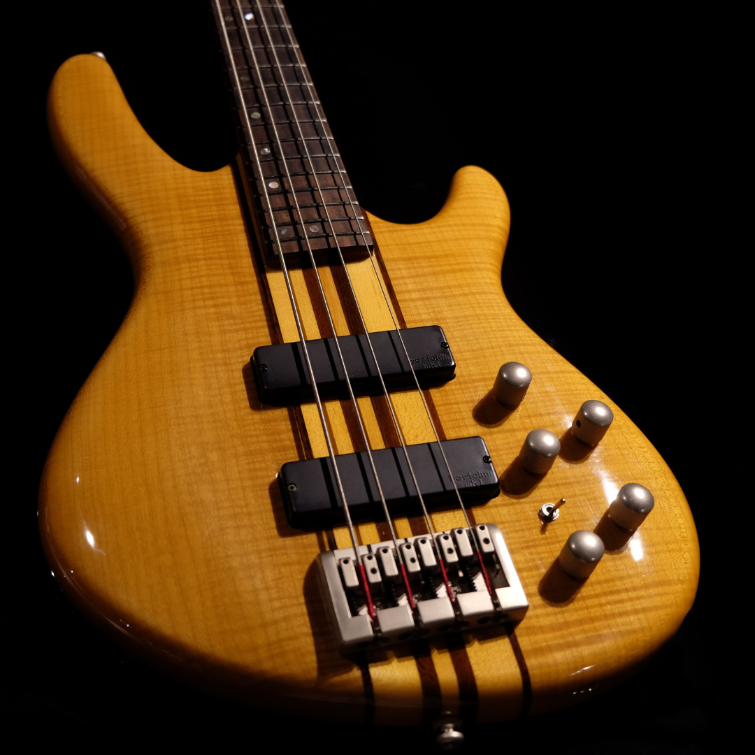 Cort - A4 Bass (Pre-owned)
