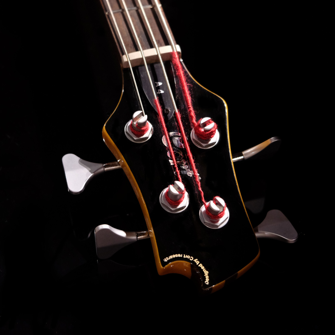 Cort - A4 Bass (Pre-owned)